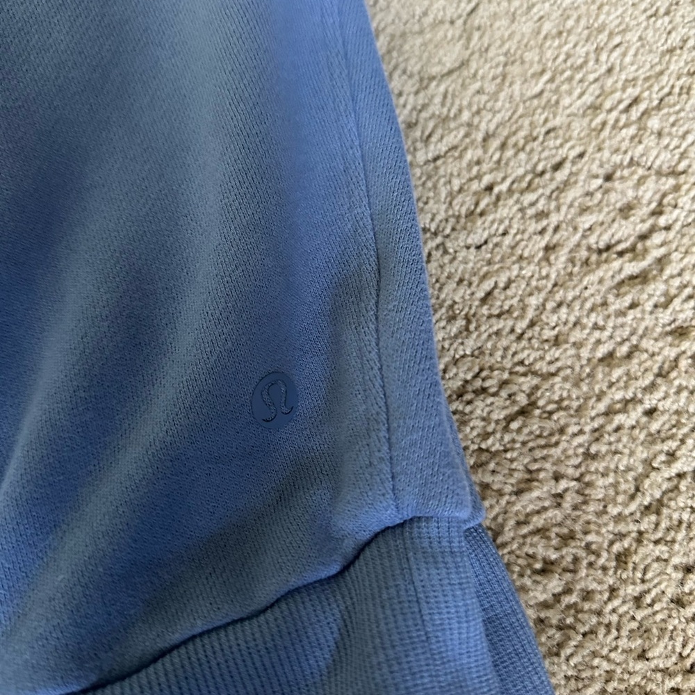 lululemon athletica Men's Blue Hoodie - Picture 3 of 6
